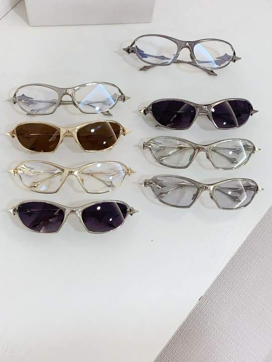 Picture of Valentino Sunglasses _SKUfw63942473fw
